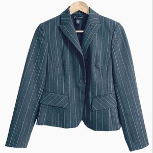 INC Gray & White Pinstripe Button Front Cropped Blazer Jacket Women Size 6